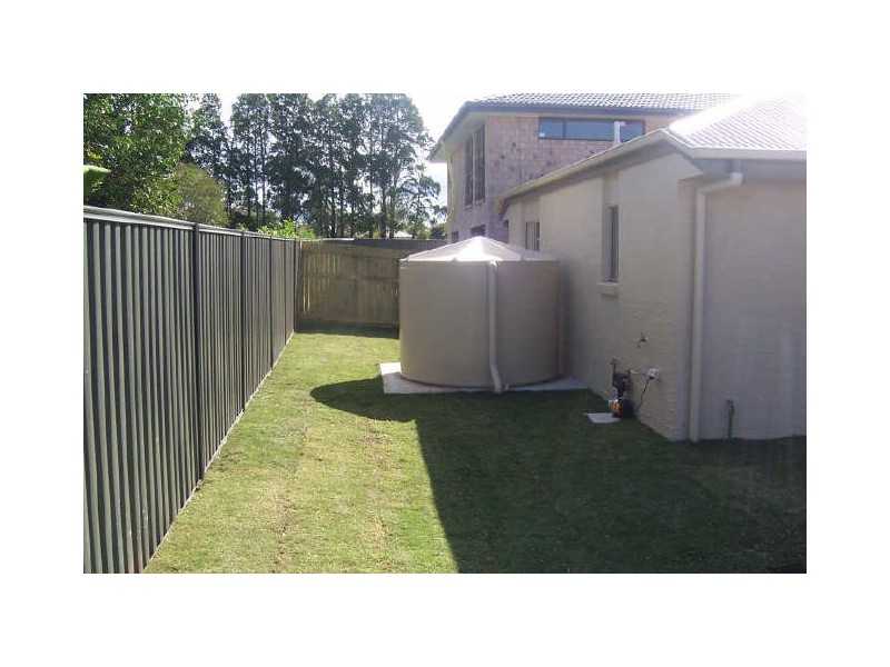 4 Raife Close, Wellington Point QLD 4160