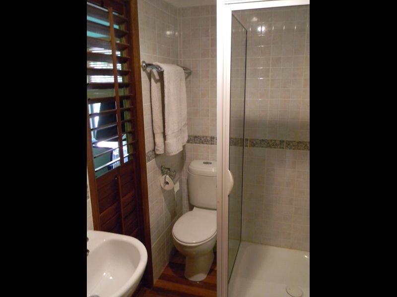 252 Mooroondu Rd, Thorneside QLD 4158