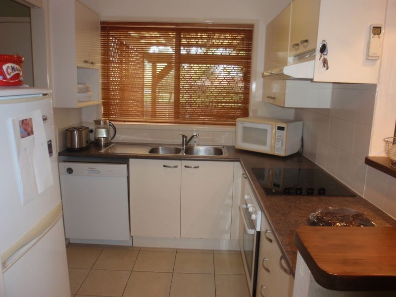 10/9 Bayside Court, Thorneside QLD 4158