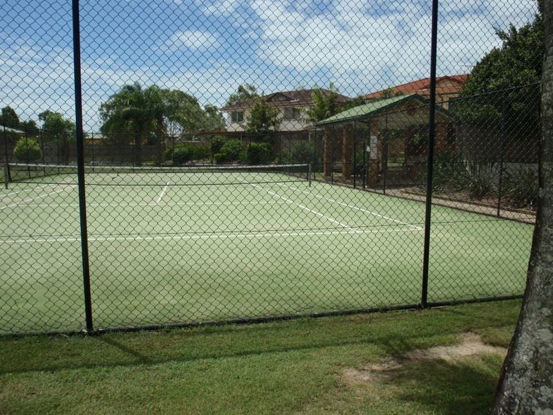 10/9 Bayside Court, Thorneside QLD 4158