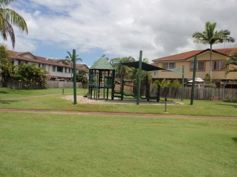 10/9 Bayside Court, Thorneside QLD 4158