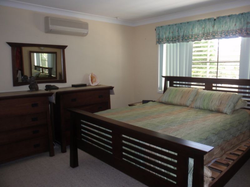 6 Owl St, Birkdale QLD 4159