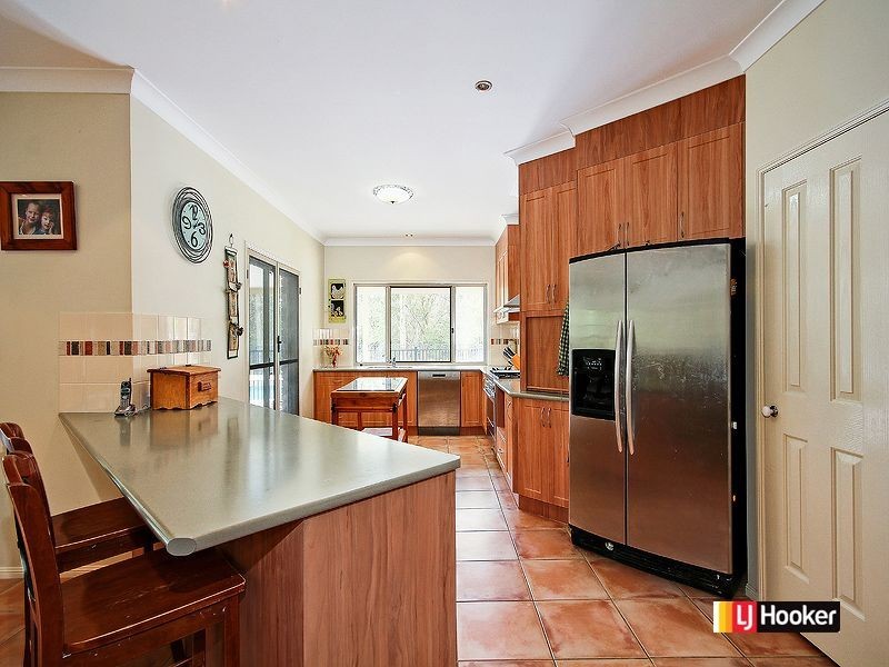 95 Avalon Road, Sheldon QLD 4157