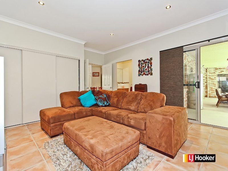 95 Avalon Road, Sheldon QLD 4157