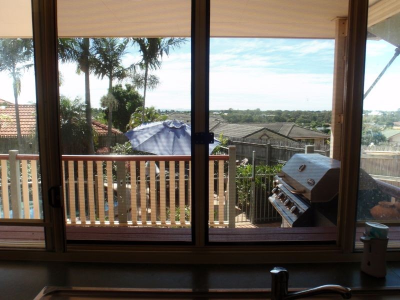 10 Genevieve Court, Wellington Point QLD 4160