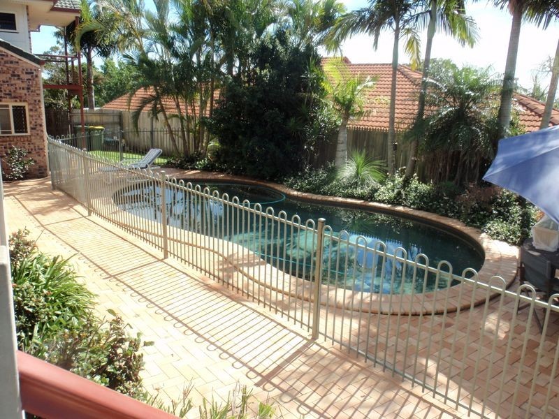 10 Genevieve Court, Wellington Point QLD 4160