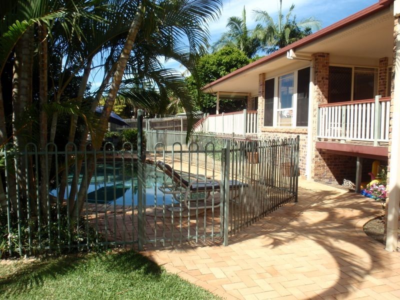 10 Genevieve Court, Wellington Point QLD 4160