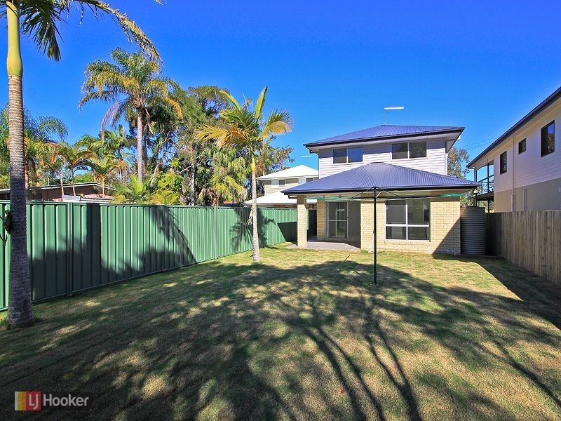 203 Mooroondu Rd, Thorneside QLD 4158