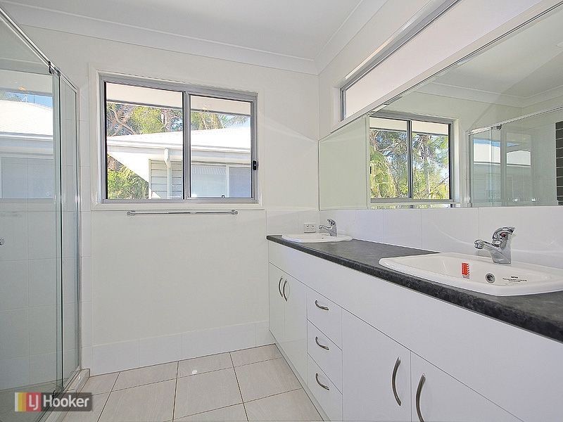 203 Mooroondu Rd, Thorneside QLD 4158