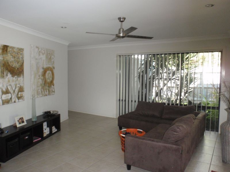 11 Serene Place, Birkdale QLD 4159