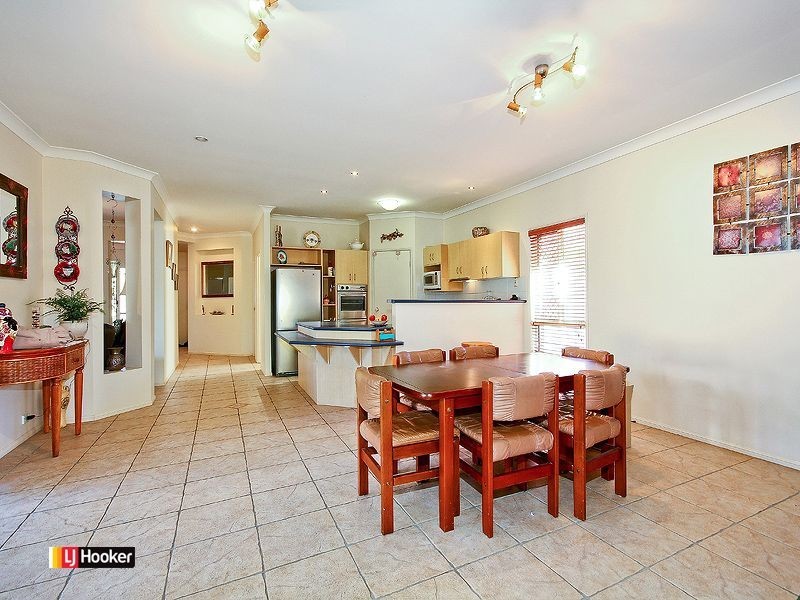 16 Parkridge Place, Birkdale QLD 4159