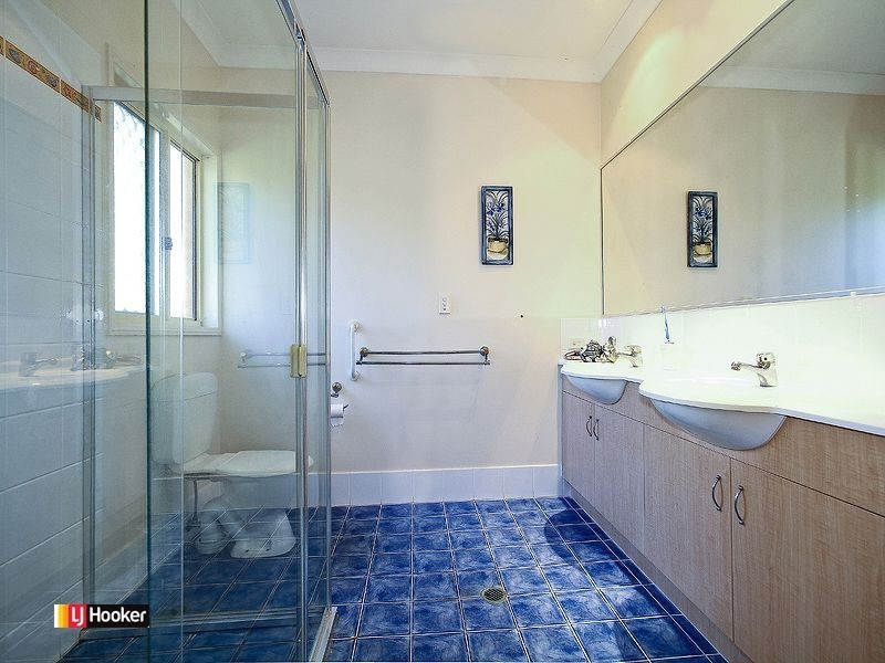 16 Parkridge Place, Birkdale QLD 4159