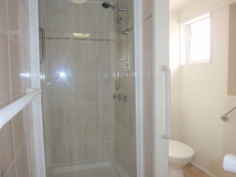 42 Bayford Street, Birkdale QLD 4159