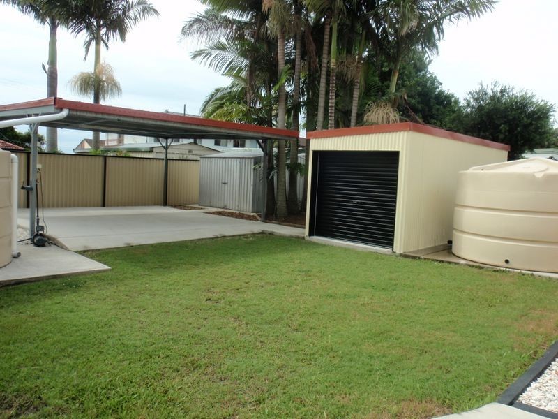 42 Bayford Street, Birkdale QLD 4159