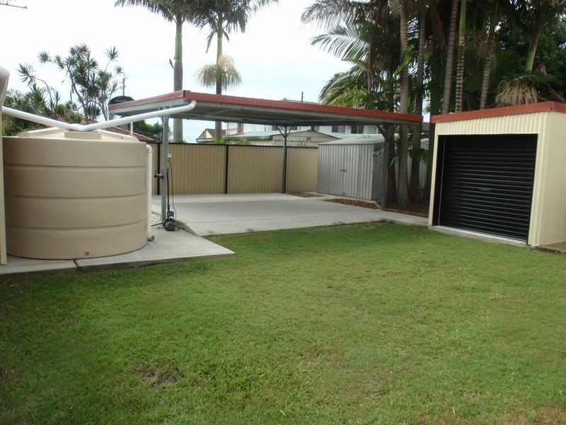 42 Bayford Street, Birkdale QLD 4159