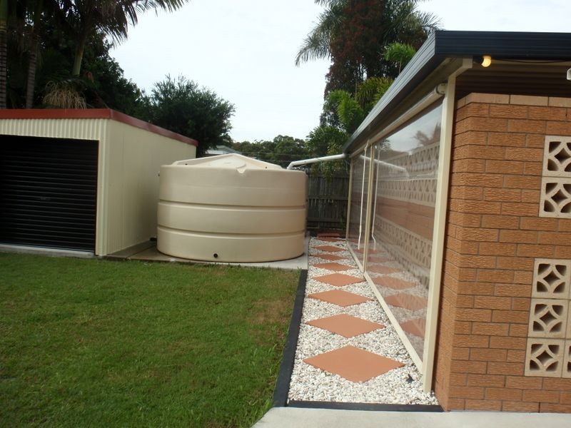 42 Bayford Street, Birkdale QLD 4159