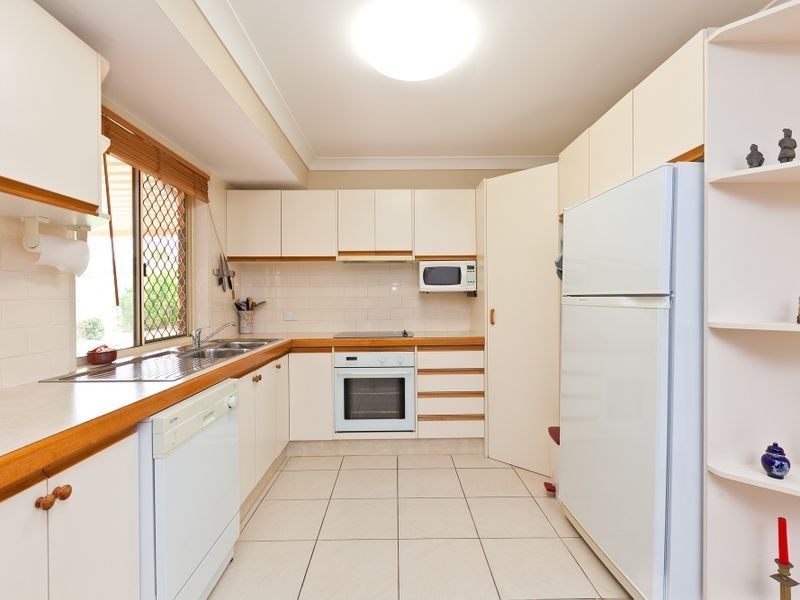 32 Grandis Crescent, Victoria Point QLD 4165