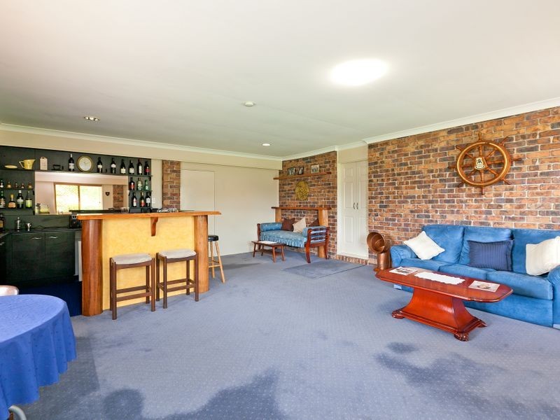 32 Grandis Crescent, Victoria Point QLD 4165
