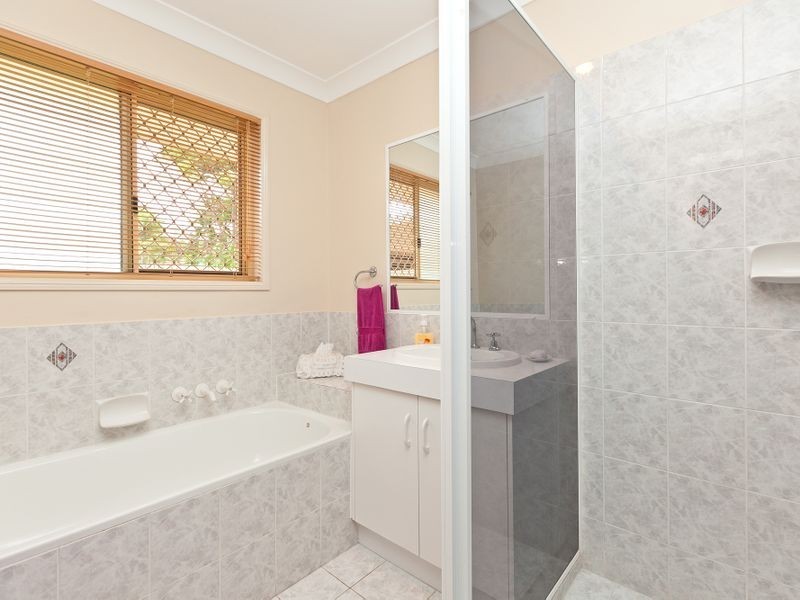 32 Grandis Crescent, Victoria Point QLD 4165