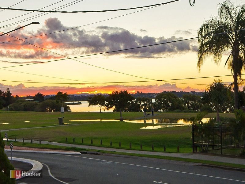 84 Murray Street, Birkdale QLD 4159