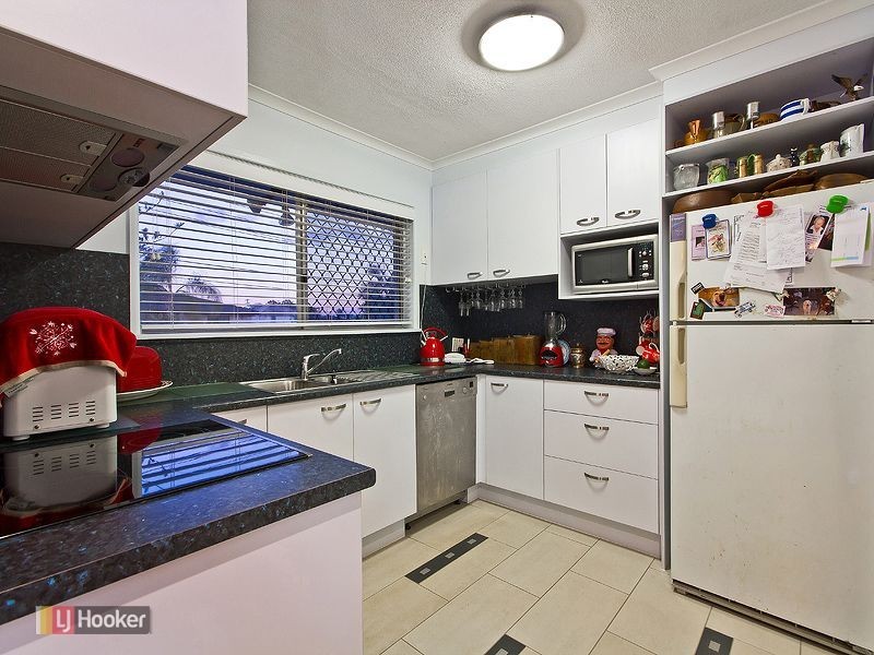 84 Murray Street, Birkdale QLD 4159