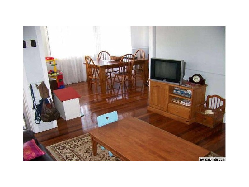 58 Joffre St, Wynnum QLD 4178
