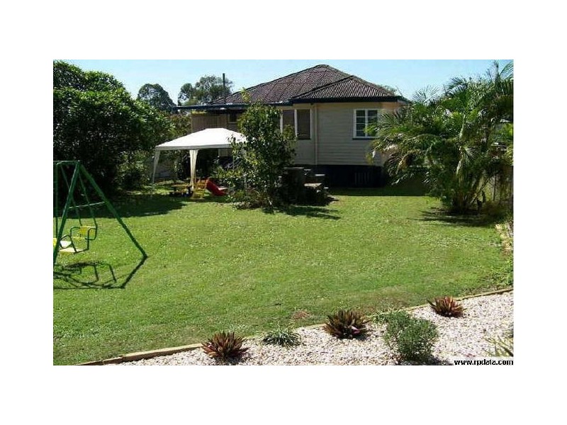 58 Joffre St, Wynnum QLD 4178