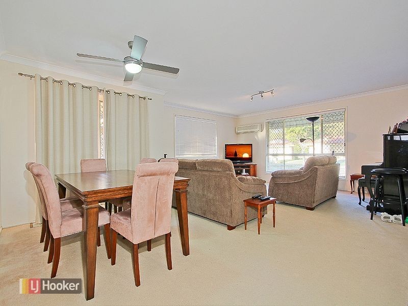 19 Ashwood Circuit, Birkdale QLD 4159