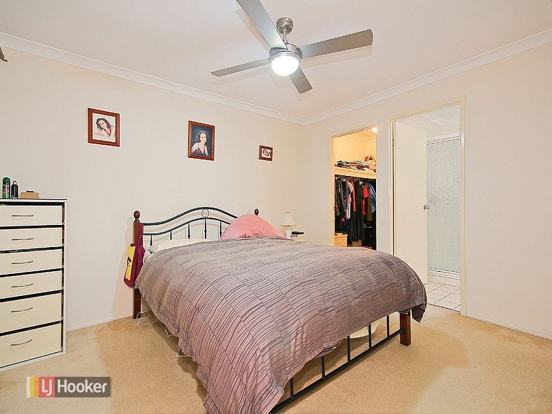 19 Ashwood Circuit, Birkdale QLD 4159