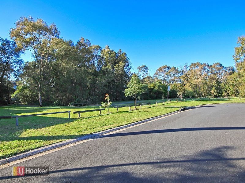 19 Ashwood Circuit, Birkdale QLD 4159