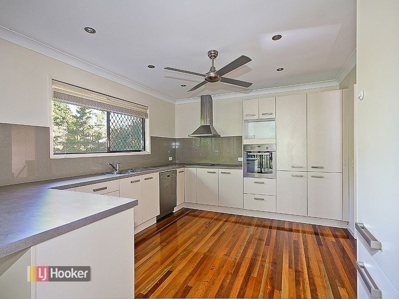 3 Dolphin Street, Thorneside QLD 4158