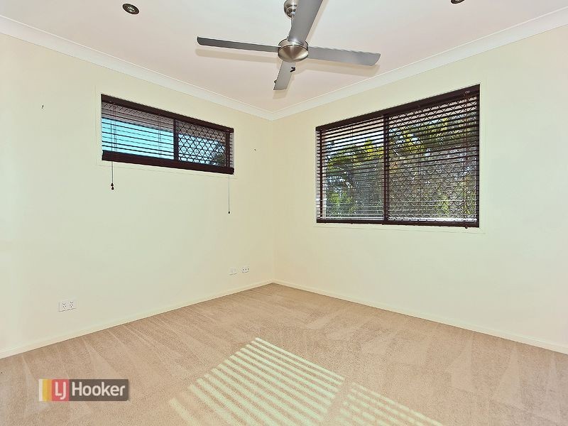 3 Dolphin Street, Thorneside QLD 4158