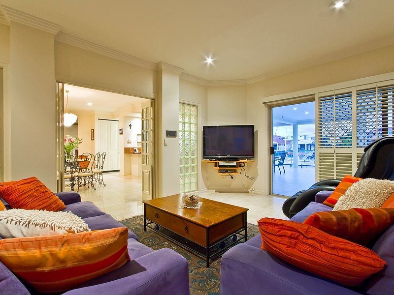 22 Downwind Court, Birkdale QLD 4159