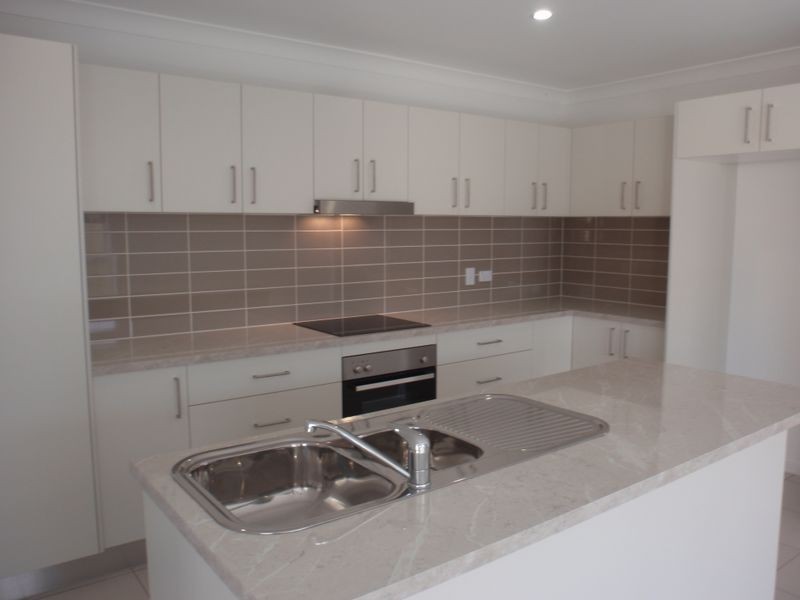 10 Nutmeg Court, Birkdale QLD 4159