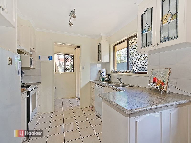 2 Wren Street, Birkdale QLD 4159