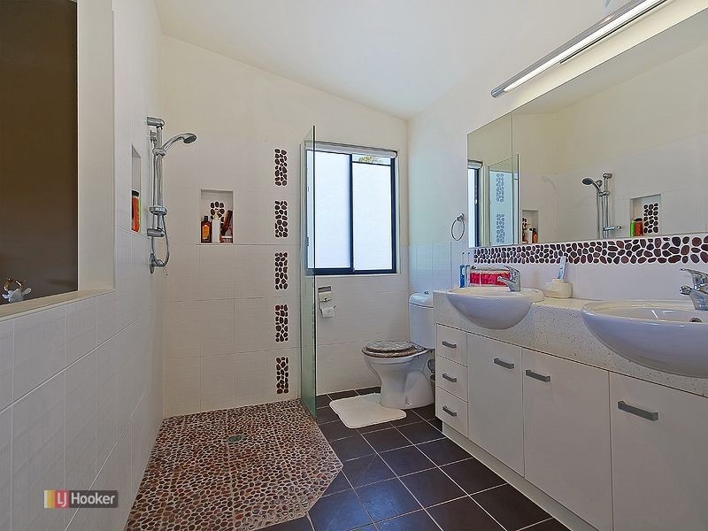 30 Lynch Crescent, Birkdale QLD 4159