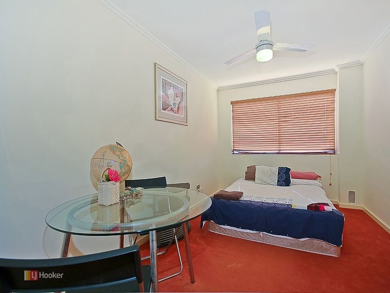 30 Lynch Crescent, Birkdale QLD 4159