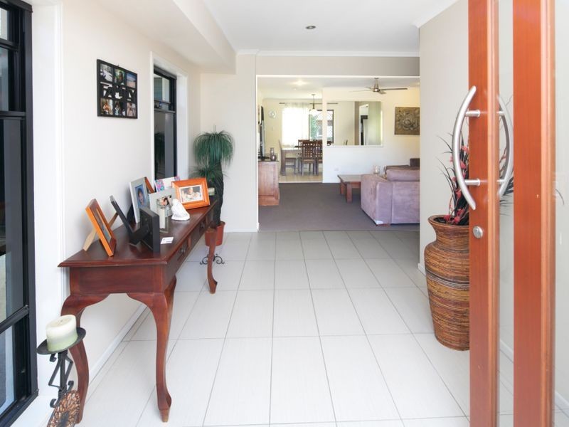 6 Linda Street, Birkdale QLD 4159