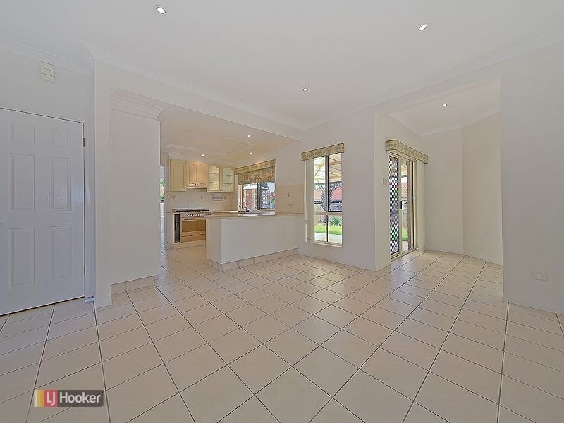 13 Allerton Place, Birkdale QLD 4159