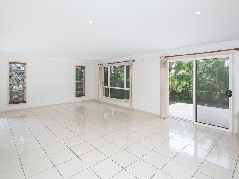 43 Thorne Road, Birkdale QLD 4159