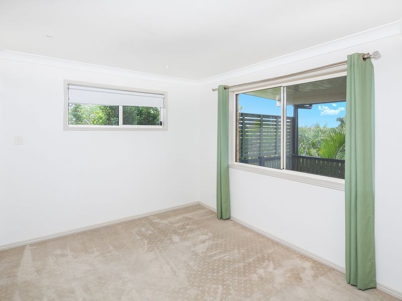43 Thorne Road, Birkdale QLD 4159