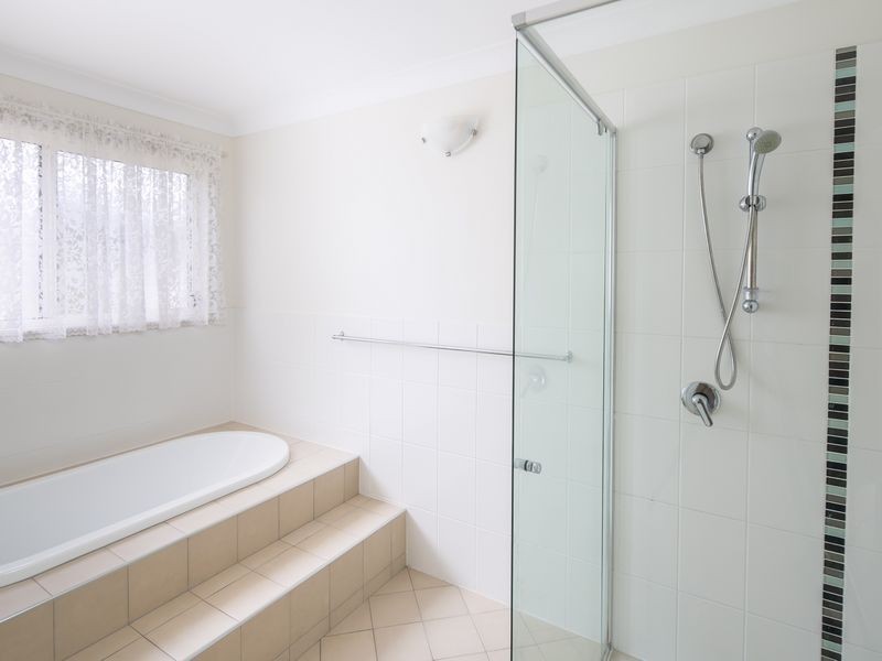 43 Thorne Road, Birkdale QLD 4159