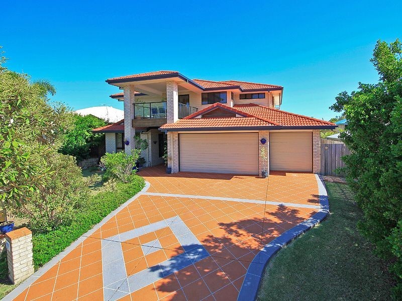 17 Trafalgar Vale Avenue, Wellington Point QLD 4160