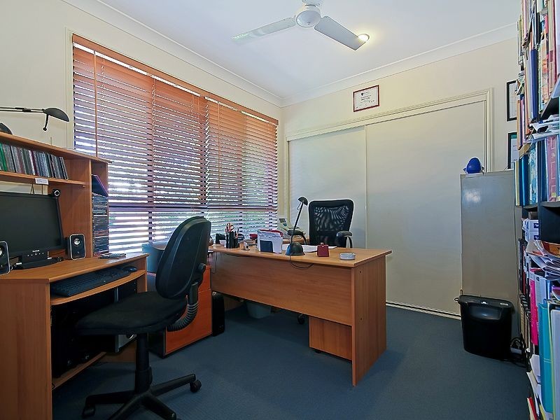 17 Trafalgar Vale Avenue, Wellington Point QLD 4160