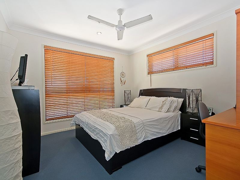 17 Trafalgar Vale Avenue, Wellington Point QLD 4160