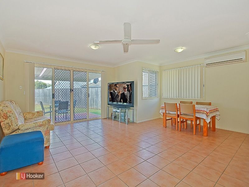 12 Paulina Street, Wellington Point QLD 4160