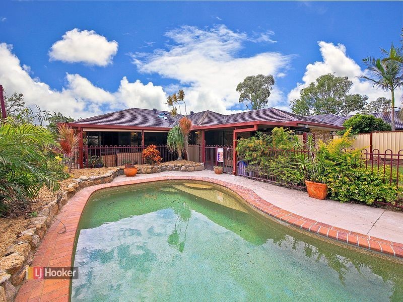 4 Galley Way, Birkdale QLD 4159