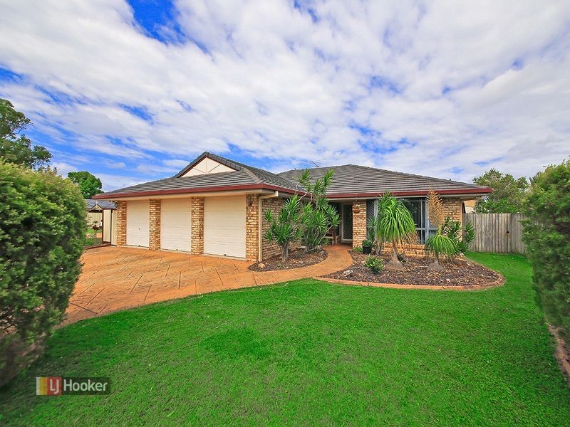 4 Galley Way, Birkdale QLD 4159