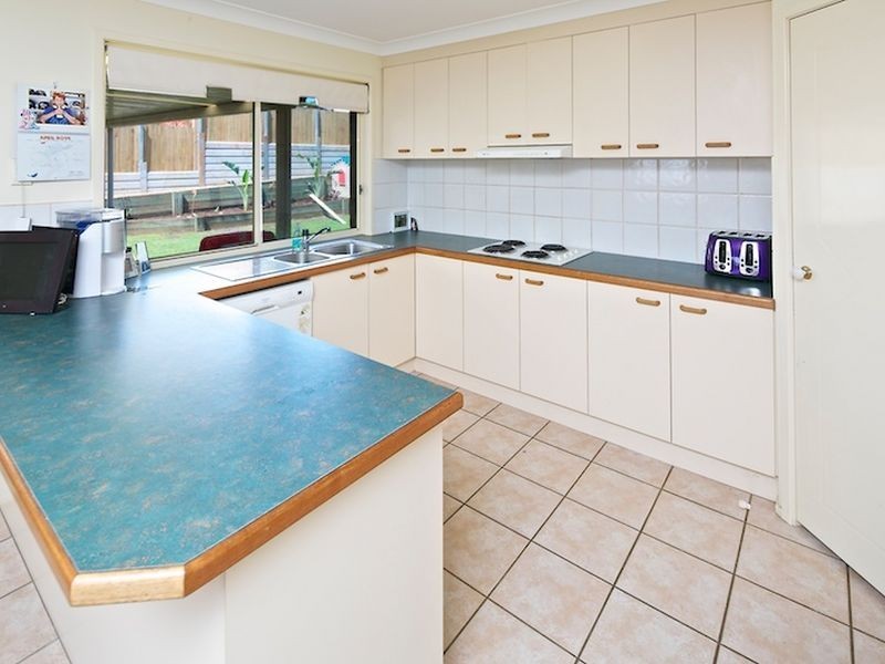 71 Hailey Drive, Birkdale QLD 4159