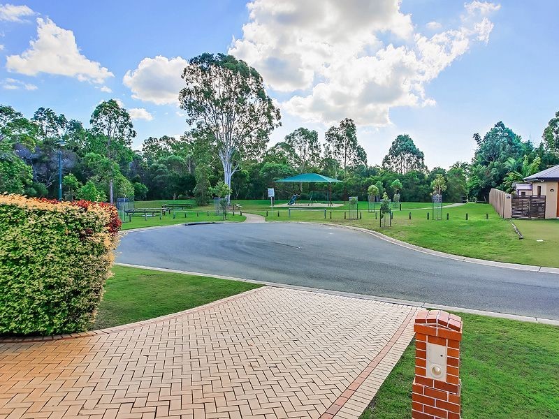 22 Lanaglen Drive, Birkdale QLD 4159